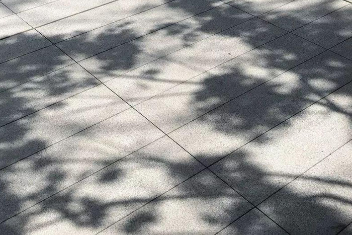 ����ʯ����ڷ�������ֹ�봦�óͷ�